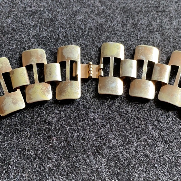 Vintage choker style metal necklace/ collar accessory - Picture 4 of 5